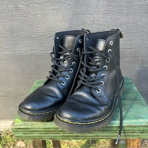 Doc Martens Luana